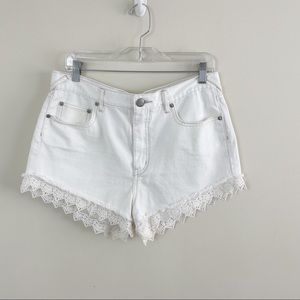Free People Lace Trim Denim Shorts Stark White Boho Festival Size 31